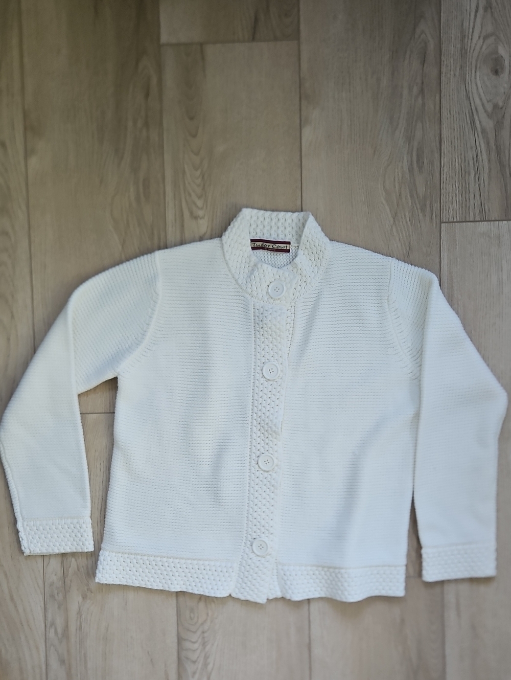 Cream Ivory Knit Large Button-Up Cardigan Grannycore Cottage Vintage Tudor Court